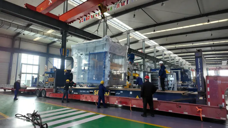 QuanGong интеллектуалды кірпіш жасау машиналары жаһандық инфрақұрылымды жасыл жаңартуға үлес қоса отырып, жаңа шетелге саяхатқа шығады.